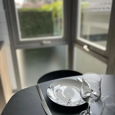 Joli T1 Chez Doudou Plein Centre-ville Au Calme, Vue Jardin Appartamento *