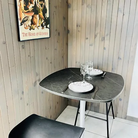 Appartamento Joli T1 Chez Doudou Plein Centre-ville Au Calme, Vue Jardin Rambervillers