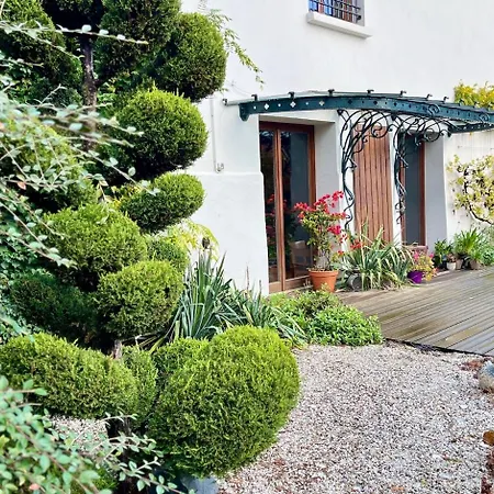 Joli T1 Chez Doudou Plein Centre-ville Au Calme, Vue Jardin Apartment *