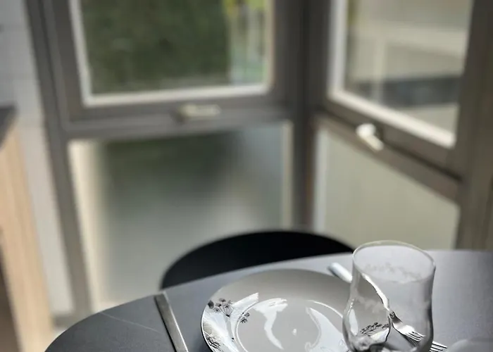 Joli T1 Chez Doudou Plein Centre-ville Au Calme, Vue Jardin Apartment *