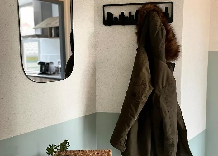 Apartment Joli T1 Chez Doudou Plein Centre-ville Au Calme, Vue Jardin *